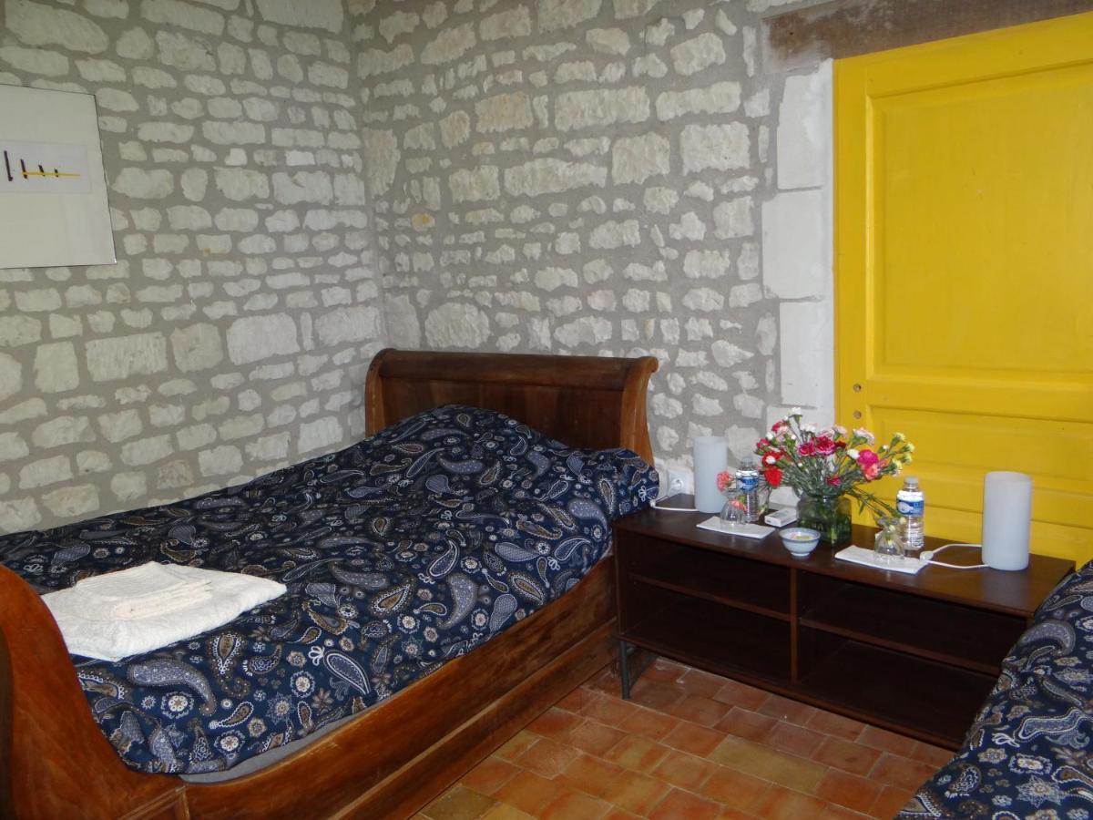 Gite Du Manoir Des Roches Saires Εξωτερικό φωτογραφία
