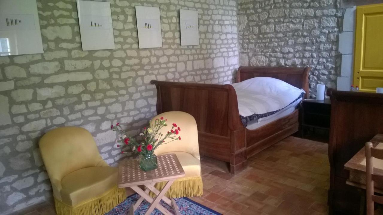 Gite Du Manoir Des Roches Saires Εξωτερικό φωτογραφία